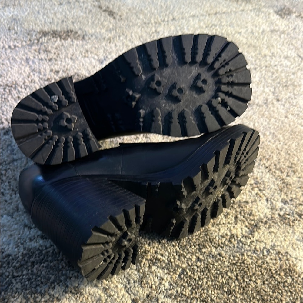 Stone Ridge shoes - Picture 6 of 6